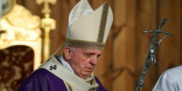 پاپا لە سەر کۆتایی هاتنی سەردانەکەی بۆ عێراق چی دەڵێت؟