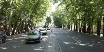 شەقامی وەلیعەسری تاران لە تۆمارکردنی لە سەر ئاستی جیهان نزیک بووەتەوە