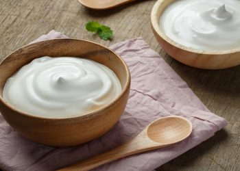 بە چەندین هۆکار خواردنی ماست لە مانگی ڕەمەزان زۆر باشە