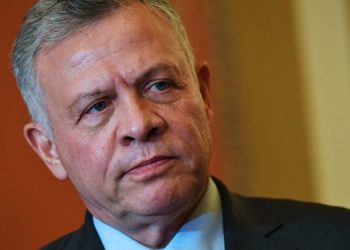 کودەتا لە ئەردەن، شەپۆلێکی دەستبەسەرکردن لە بنەماڵەی دەسەڵاتداری پاشایەتی