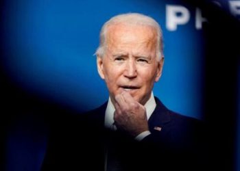 بایدن باس لە ژمارەی زۆری قوربانیانی کۆرۆنا لە ئەمریکا دەکات