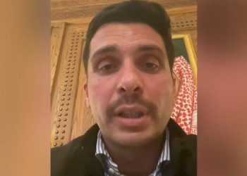 جێنشینی پێشووی ئەردەن باس لە گەندەڵی حکومەت و دەستبەسەرکردنی خۆی دەکات