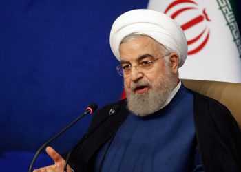 ڕۆحانی: خۆڕاگری گەلی ئێران شکستی بە شەڕی ئابوری و زیاترکردنی گوشارەکانی دوژمن هێنا