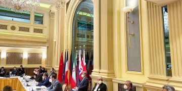 لە ڤیەننا چی دەگوزەرێت؟