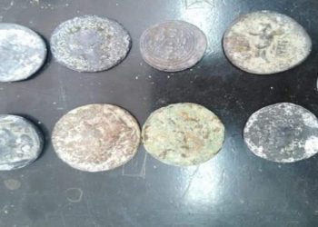 هاووڵاتییەکی عێراقی هەزار پارچە ئاسەواری مێژوویی ڕادەستی حکومەت کرد