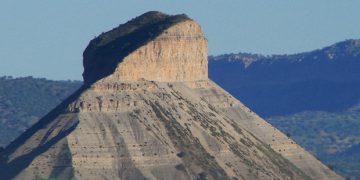 ئیلام، بوکی زاگرۆس و مەڵبەندی جوانییەکانی سرووشت