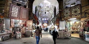 بازاڕی گەورەی ئەسفەهان لە ئێران، گەنجینەیەکی پڕبایەخی مێژوویی