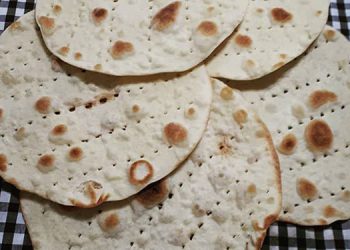 هەندێک زانیاری لە سەر ڕۆژوو شکاندن بە نانی سپی