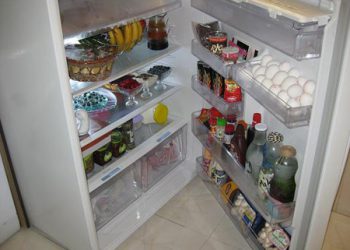 چەند خواردنێک کە پێش نوستن زیانیان هەیە