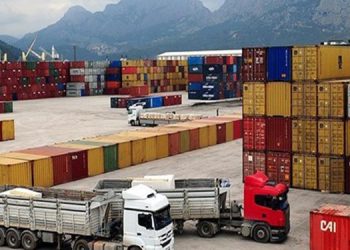 بازاڕی عێراق و داهاتووی هەناردەی کاڵای ئێرانی بۆ ئەم وڵاتە