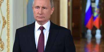 پوتین: ڤاکسێنەکەی ڕووسیا وەک چەکی کڵاشینکۆف متمانەی بە دەست هێناوە