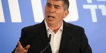 وەزیری دەرەوەی ڕژێمی زایۆنیستی پاش 13 ساڵ گەیشتە میسر