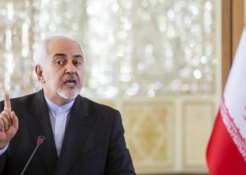 زەریف: بایدن دەبێت بڕیار بدات کە درێژە بە بێ یاسایی دەدات یان پابەند دەبێت