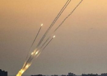 تەل ئەبیب مووشەکباران کرا