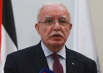 فەڵەستین ئیسرائیل بە دزێکی چەکدار ناو دەبات