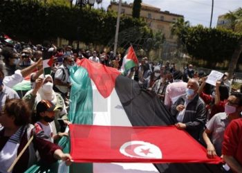 گەلی تونس: ئاساییکردنەوەی پەیوەندییەکان لە گەڵ ڕژێمی زایۆنیستی خیانەتە