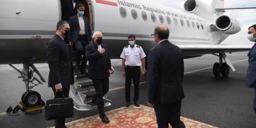 زەریف لە ئەرمینیایە