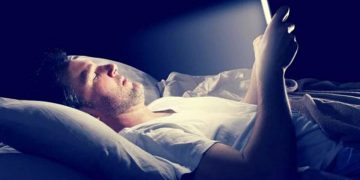 چەند ڕێگایەک بۆ چارەسەرکردنی کەم خەوی