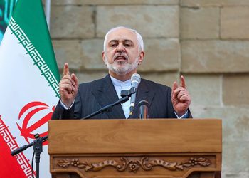 زەریف: جیهان قەرزداری خەڵکی زوڵملێکراوی سەردەشت و هەڵەبجەیە