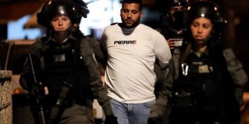 دەستبەسەرکردنی 32 فەڵەستینی لە لایەن هێزەکانی ئیسرائیلەوە