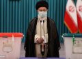 ڕێبەری مەزنی شۆڕشی ئیسلامی ئێران: دەنگی خەڵک چارەنووسی وڵات دیاری دەکات