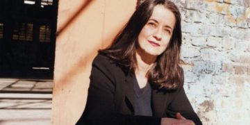 خەڵاتی تەمەنێک چالاکیی هونەری درایە “Eleni Karaindrou”