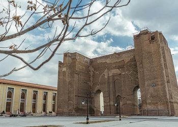 کۆشکی تەورێز بە مێژوویەکی 700 ساڵەوە