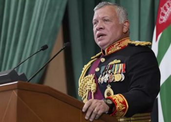 شای ئەردەن باسی پیلانگێڕی لە وڵاتەکەی دەکات