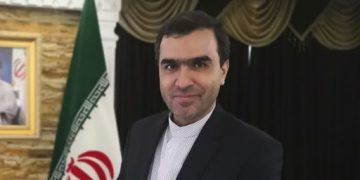 ئێران لە سەر هەڵگرتنی ڤێزە لە گەڵ عێراق بڕیاریدا