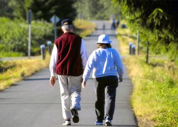 چەندین سوودی گرنگی پیاسەکردن، لە پاراستنی دڵەوە تا کۆنتڕۆڵکردنی کێش