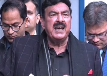 پاکستان: هیچ بنکەیەکی سەربازی ڕادەستی ئەمریکییەکان ناکەین