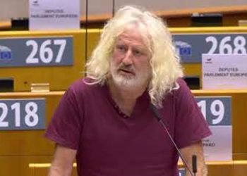 ئەندامێکی پەرلەمانی ئەورووپا گەمارۆکانی سوریا بە تاوان لە دژی مرۆڤایەتی ناو دەبات