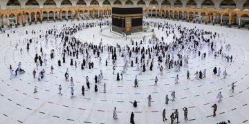 سعوودیە: ڕێوڕەسمی عەمرە دەست پێدەکاتەوە