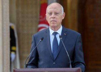 سەرۆک کۆماری تونس: من دیکتاتۆر نیم