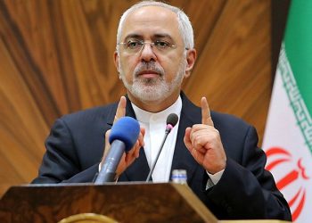 زەریف بۆ شاندەکانی ئەفغانستان لە تاران: لە زووترین کاتدا کۆتایی بە شەڕ بێنن