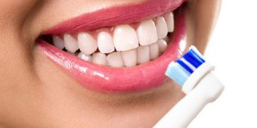 پێکهاتەیەکی ئاسان بۆ پاککردنەوەی ناو دەم