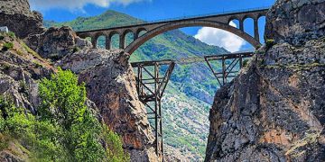 هێڵی ئاسنی ئێران لە ڕیزبەندی جیهانی یۆنسکۆ وەک پێنجەم وڵاتی جیهان تۆمار کرا