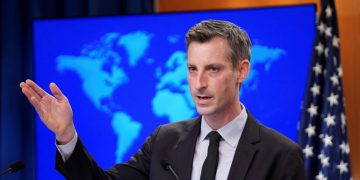 ئەمریکا: گەڕانەوە بۆ دانوستانەکانی ڤیەننا دەدەینە دەستی ئێرانییەکان