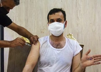 پێش و پاش بەکارهێنانی ڤاکسێنی کۆرۆنا چی بخۆین؟