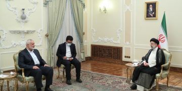 ڕەئیسی: ئێران لە پاڵپشتیکردنی قودس و گەلی فەڵەستین بەردەوام دەبێت