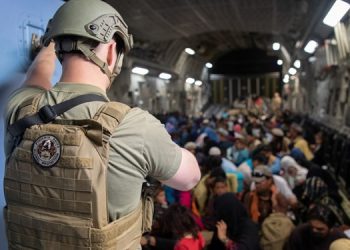 ژنڕاڵێکی خانەنشینی ئەمریکی: هاوپەیمانی ئەمریکا لە ئەفغانستان شکستی هێنا