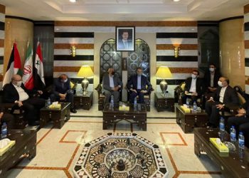 ئەمیر عەبدوڵڵاهیان لە گەڵ سەرکردەی گرووپە فەڵەستینییەکان کۆبووە