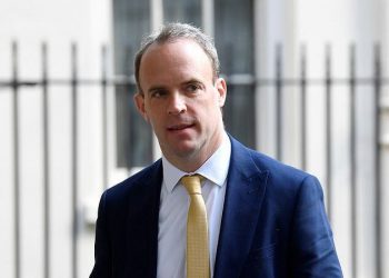 بەریتانیا: دەبێت دان بە ڕاستییەکانی ئێستای ئەفغانستاندا بنێین