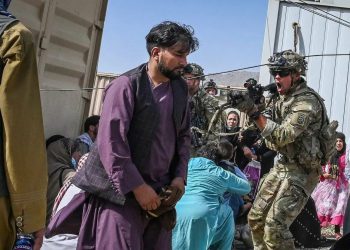 کێ لێپێچینەوە لە ئەمریکا دەکات؟