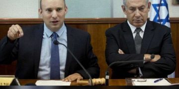 سەرۆک وەزیرانی ئێستا و پێشووی ڕژێمی زایۆنیستی لە سەر ئێران بوو بە شەڕیان