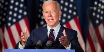 بایدن: داعش هەوڵ دەدات لە فڕۆکەخانەی کابوڵ هێرش بکاتە سەرمان