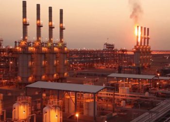 پلانی عێراق بۆ بەرزکردنەوەی ڕێژەی وەبەرهێنانی نەوت تا 8 ملیۆن بەرمیلی ڕۆژانە