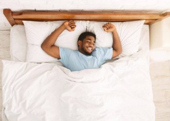 بۆ دەبێت شەوان لە سەر پشت بخەوین؟