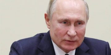 پوتین باس لە شکستەکەی ئەمریکا لە ئەفغانستان دەکات