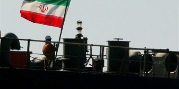 الاخبار: 29 ملیۆن لیتر سووتەمەنی لە ڕۆژانی داهاتوو لە ئێرانەوە دەگاتە لوبنان